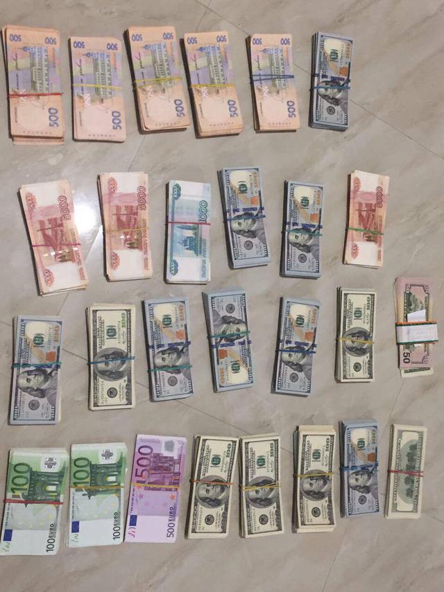 Схема легализации находящихся в розыске граждан РФ разоблачена в Киеве 02 Схема легализации находящихся в розыске граждан РФ разоблачена в Киеве 02