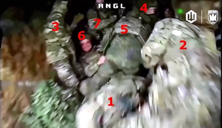 Один FPV-дрон знищив одразу сімох окупантів. ВIДЕО