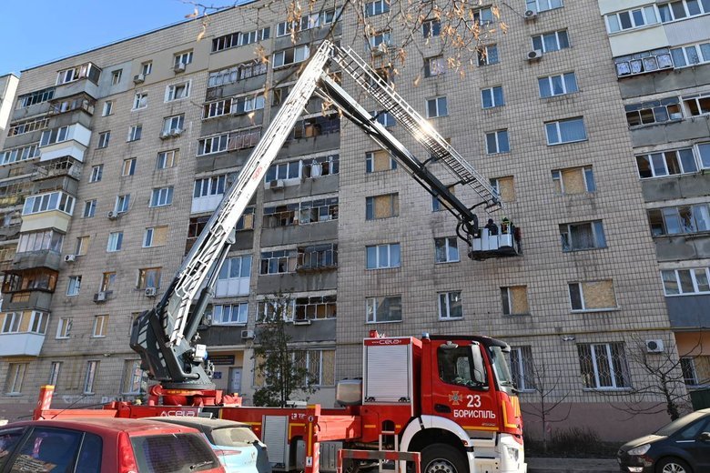 Росія масовано атакувала Київщину: загинули четверо людей, пошкоджено 184 об’єкти