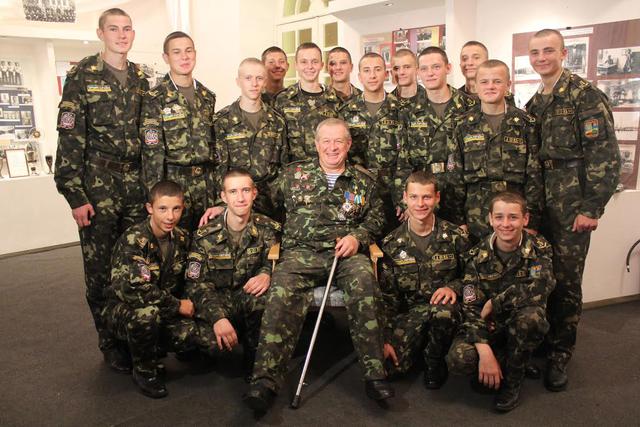 афганцы червонопиский