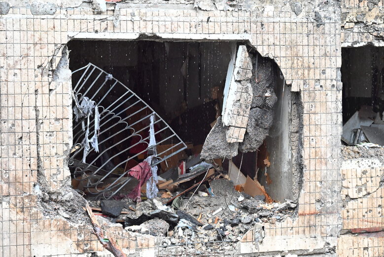 Consequences of Russian missile strike on house in Solomianskyi district of Kyiv 10