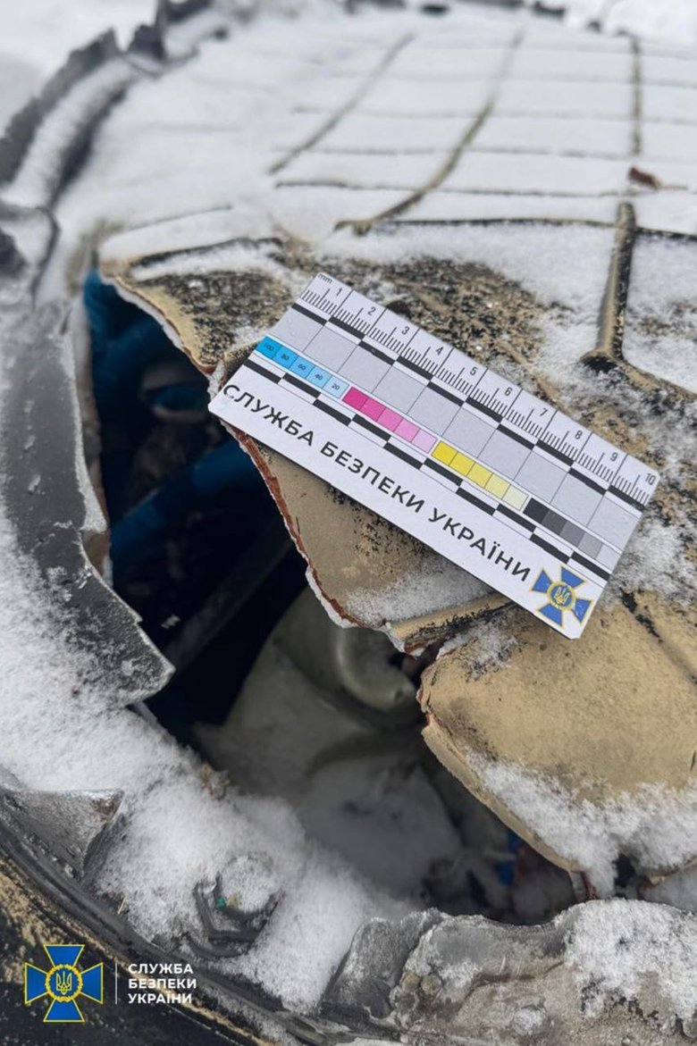 Осколки российской ракеты Орешник во Львовской области