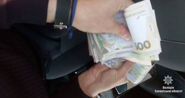 Банду фальшивомонетників затримали в Запоріжжі, - Нацполіція 02 Банду фальшивомонетників затримали в Запоріжжі, - Нацполіція 02