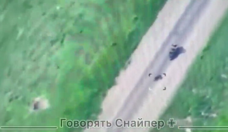 Рашисти стратили українського військовополоненого: бійця ЗСУ прив’язали до мотоцикла. ВIДЕО