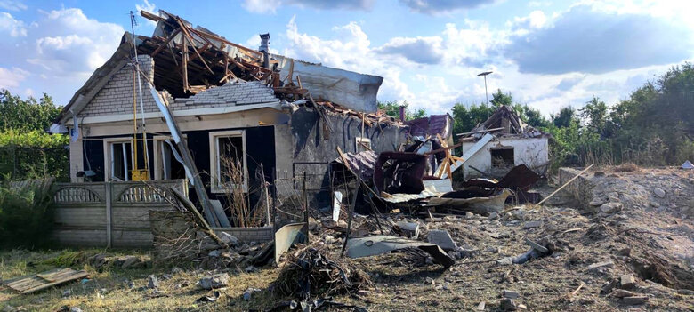 Наслідки ворожих обстрілів Херсонщини 09 Наслідки ворожих обстрілів Херсонщини 09