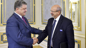 Poroshenko, Zannier talk deployment of armed police mission in Donbas. PHOTOS