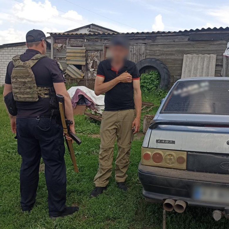 У Харківській області водій автомобіля збив поліцейського