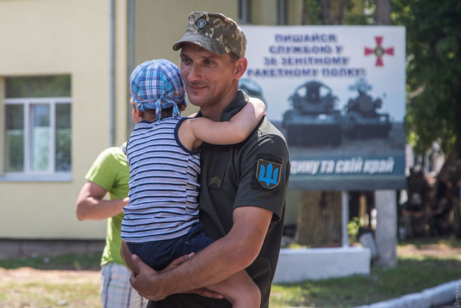 Воїни 28-ї ОМБр повернулися із зони проведення ООС у пункт дислокації на Одещині 16