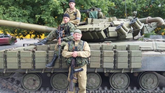 россия донбасс танки