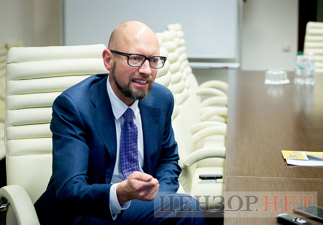 Арсений Яценюк: Я Петру Алексеевичу говорил в открытую: Смотри, сейчас вы Саакашвили натравливаете на меня – потом он займется вами 08 Арсений Яценюк: Я Петру Алексеевичу говорил в открытую: Смотри, сейчас вы Саакашвили натравливаете на меня – потом он займется вами 08