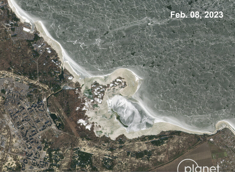 Occupiers are dumping water from Kakhovka Reservoir, bringing disaster at ZNPP closer 02