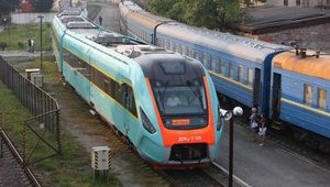 "Укрзализныця" купит шесть дизель-поездов за 1 миллиард
