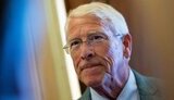 Председатель военного комитета Сената США Роджер Уикер