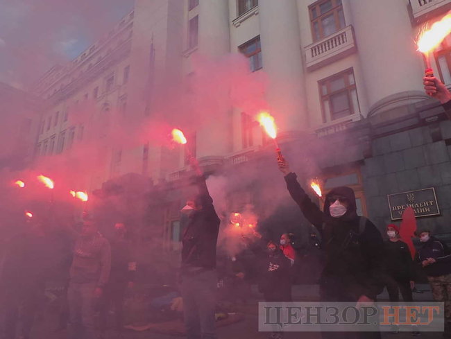 Зеленский, требуем объяснений! Венедиктову - в отставку, - активисты отстаивают продолжение расследования дела об убийстве Гандзюк 29