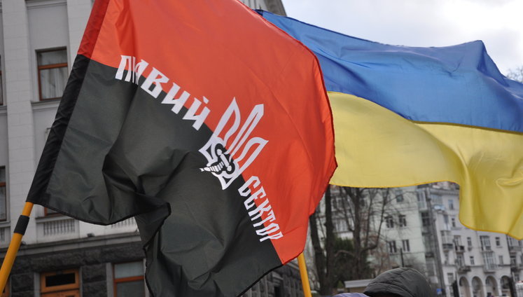 "Правий сектор" під Офісом Президента закликав владу розірвати відносини з РФ і почати звільняти окуповані території. ВІДЕО+ФОТОрепортаж