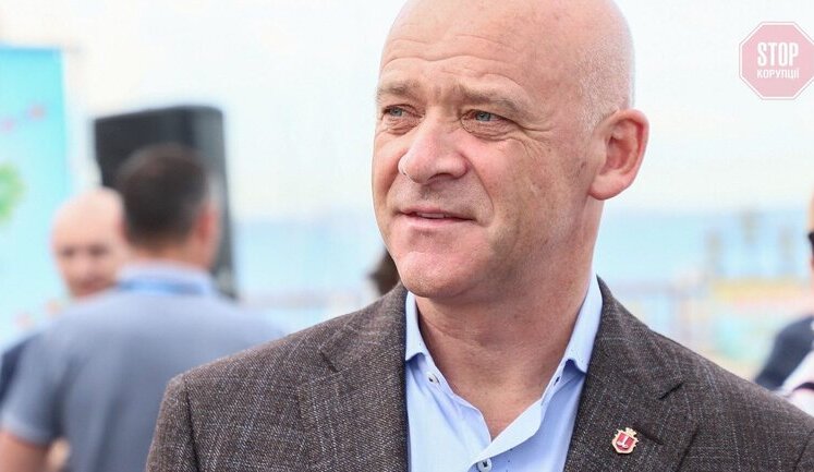 Нападения на активистов в Одессе: Офис Президента и Кабмин отклонили три петиции с требованием санкций против Труханова, - журналист