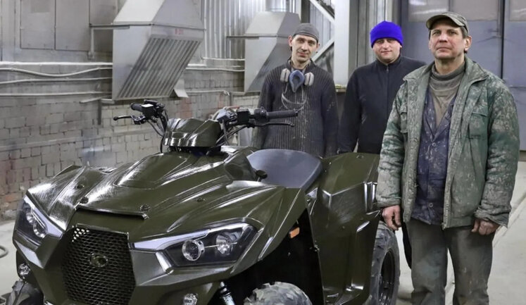 Дніпро замовив для Сил оборони сотню квадроциклів: перші 50 вже готують до відправлення на фронт. ФОТОрепортаж