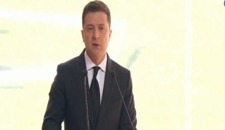 Зеленский - на YES Brainstorming: "Два года назад говорили о счастье, а сейчас - о выживании". ВИДЕО