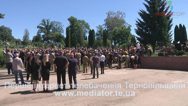 С погибшим воином Альфы Русланом Муляром простились в Тернополе 10