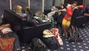 Ukrainian tourists trapped in Sharjah airport, AirArabia offers contradictory explanations on flight delay, - Foreign Ministry. PHOTO