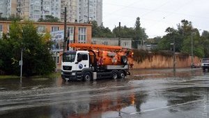 Более 200 домохозяйств остаются подтопленными в Донецкой и Днепропетровской областях, - ГСЧС