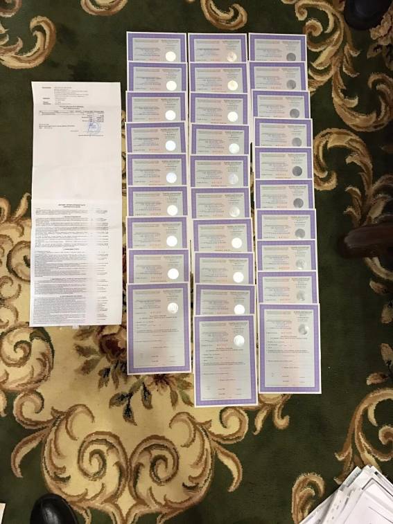 Правоохранители разоблачили группировку, занимавшуюся незаконной регистрацией автомобилей в 9 областях Украины 09