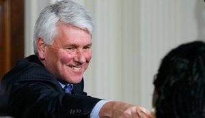 В США советник Обамы обвинен в связи с его работой на Януковича