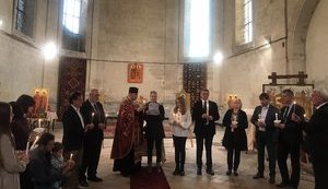 Франция присоединилась к всемирной акции "Зажги свечу памяти" в честь жертв Голодомора, - посол Украины Шамшур. ФОТОрепортаж