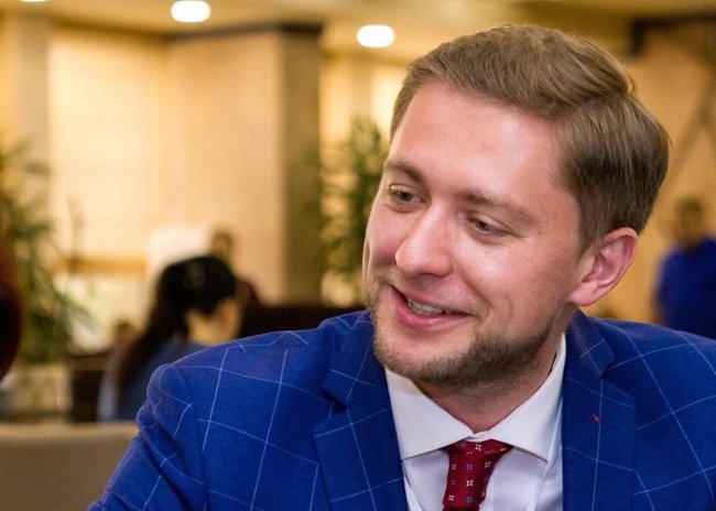 Главк К СБУ затримав під час одержання хабаря менеджера Нацбанку Піскотіна, - Бутусов 03