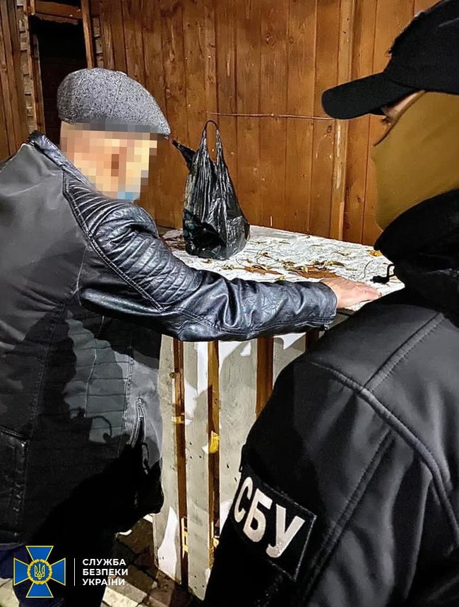 Накануне второго тура выборов мэра Ужгорода СБУ разоблачена схема подкупа избирателей, - СБУ 01