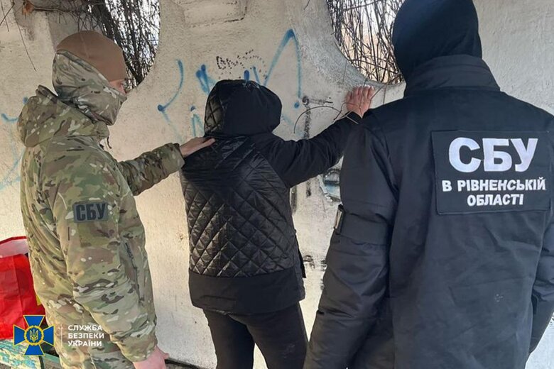 Жінка планувала здійснити теракт біля Рівненського ТЦК