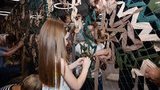 Понад сто волонтерів за день сплели для фронту чотири маскувальні сітки розміром 9 на 12 метрів, - "Європейська Солідарність". ФОТОрепортаж