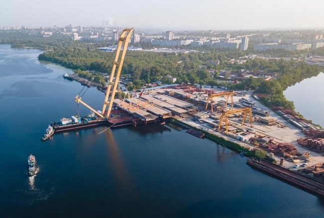 Отремонтированный плавкран Захарий вернулся к работе на вантовом мосту в Запорожье, - ОГА 03