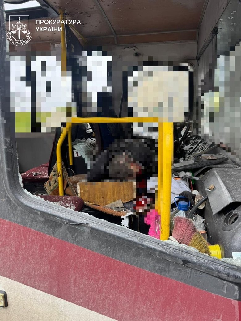 Удар РФ по маршрутці в Херсоні