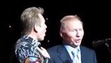 Кучма спел дуэтом с последним лауреатом премии Ленинского комсомола. ВИДЕО.