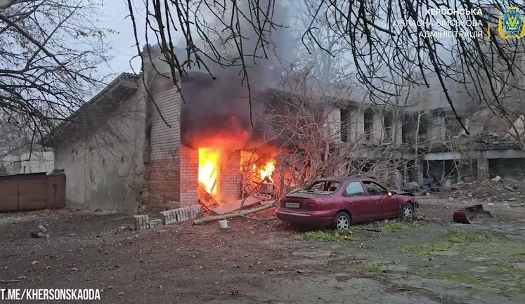 Через російську агресію на Херсонщині 2 людини загинули, ще 12 - дістали поранення. ВIДЕО