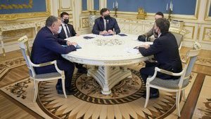 Зеленский принял верительные грамоты у послов трех государств. ФОТО