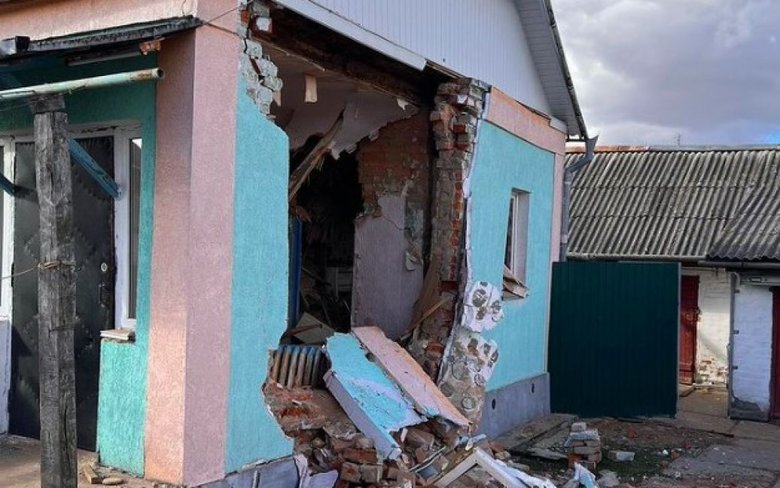Нардеп Ольга Василевська-Смаглюк: Було знайдено документи на кшталт записок бравых российских солдат. Серед них – багато доповідних записок з приводу Православної Церкви України 10
