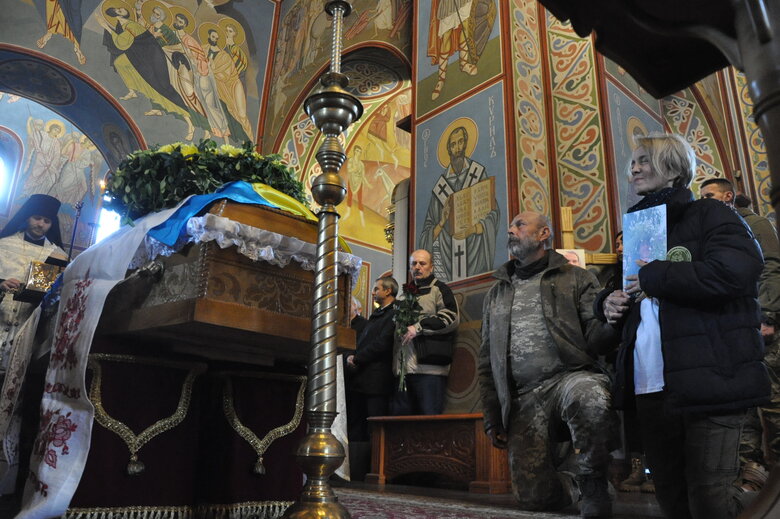 С 21-летним воином Данилом Денисевичем, позывной Дозор, попрощались в Киеве 05