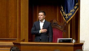Зеленский внес в Раду законопроект об импичменте