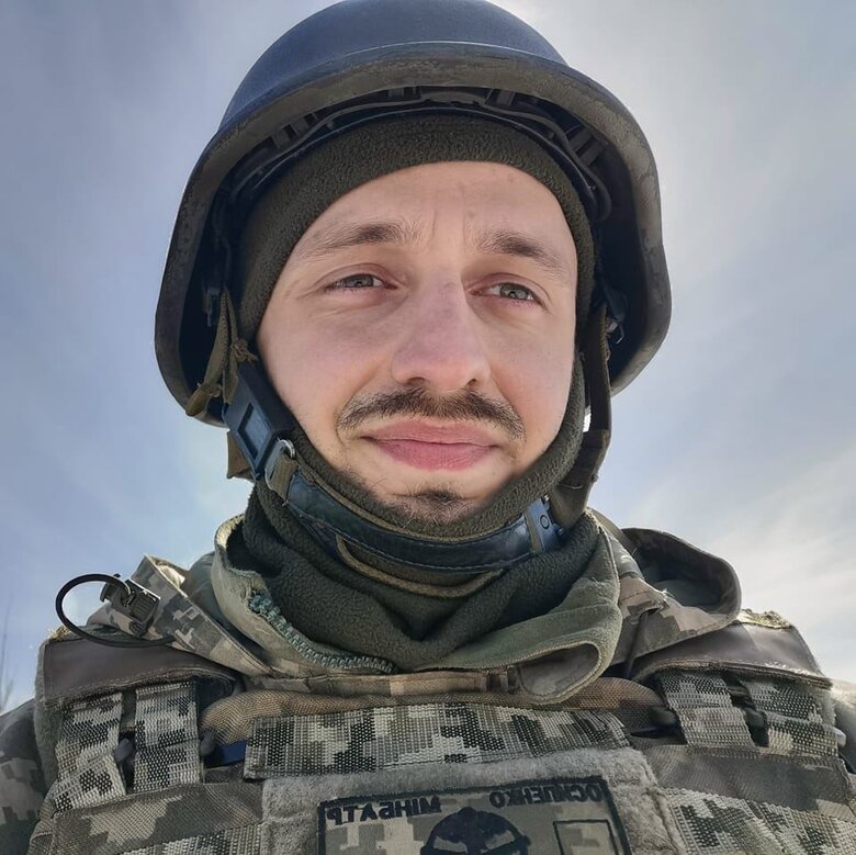 Олександр Осипенко: Диванні військові експерти не думають, що за кожним клаптиком відвойованої території стоять чиясь жертва та подвиг. Треба відставити браваду і зробити так, щоб ми виграли цю війну 05 Олександр Осипенко: Диванні військові експерти не думають, що за кожним клаптиком відвойованої території стоять чиясь жертва та подвиг. Треба відставити браваду і зробити так, щоб ми виграли цю війну 05