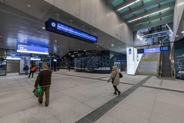 У Варшаві після ремонту відкрили один із найбільших вокзалів Польщі