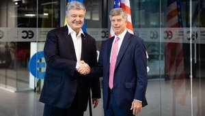 Розпуск ЦВК є політично вмотивованим і несумісним з демократичними принципами, - Порошенко на зустрічі з Тейлором. ФОТОрепортаж