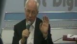 Азаров: Я чувствую, ощущаю громаднейший потенциал и через 10 лет вы страну не узнаете. Только не надо ёрничать ! ВИДЕО.