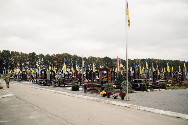 In Brovary, bid farewell to soldier Oleksandr Fatieiev, who died in battle against ruscists in Luhansk region, was held 12