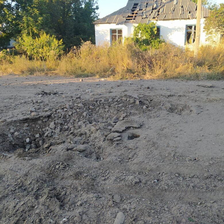 Окупанти з танків обстріляли Авдіївку, під ворожим вогнем опинилися 9 громад Донецької області 06