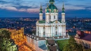 Сегодня в Андреевской церкви проведут первую литургию Вселенского Патриархата