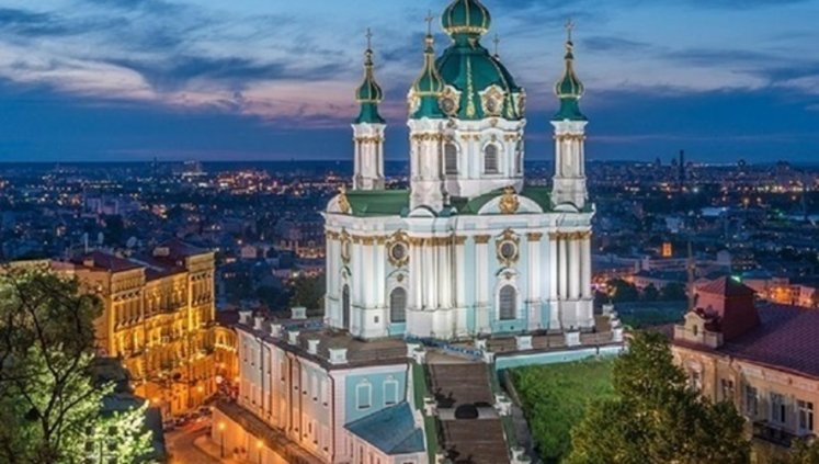 Unidentified persons commit arson attack on Kyiv-based St. Andrew's Church. PHOTOS