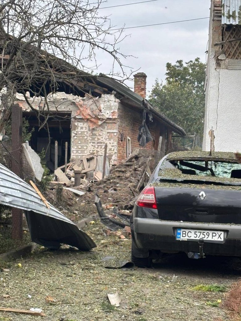 Russian drone crashes in Lviv region, injuring three people