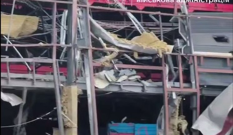 Enemy strikes Zaporizhzhia: eight people injured (updated). VIDEO&PHOTOS